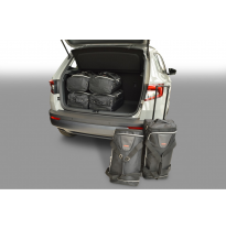 Set maletas especifico Carbags  SKODA Karoq (NU) Año: 2017-> suv Piso del maletero ajustable en la posición más alta-  Incluye:
