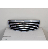 Parrilla Mercedes W211 07-09 Look AMG Plástico ABS