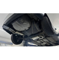 Audi A4 B5 - Sistema de tracción delantera parcial, compuesto por dirección trasera Fox exhaust
