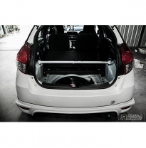 BARRA REFUERZO ULTRARACING TOYOTA YARIS 10+ XP13  ULTRARACING 2P TRASERA SUPERIOR STRUT BAR