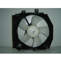 Mazda 323 99-02*electrov.Rad./At)