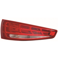 Audi Q3 11-*Piloto Trasero Izq