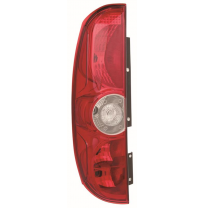 Fiat Doblo 10-*Piloto Traser. Esp 2p