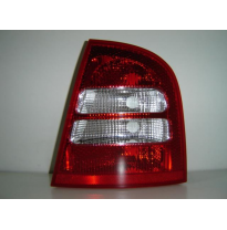 Skoda Octavia 01-*Piloto Tras Dch Sedan