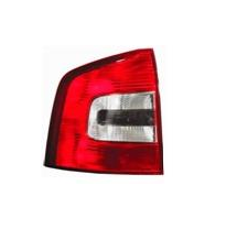 Skoda Octavia 09-*Piloto Trasero Izq Sw (Familiar)