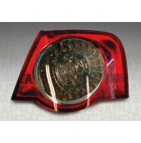 Vw Passat 05-*Piloto Trasero Dch (Exterior) 4 Puertas (Con Portalamparas)