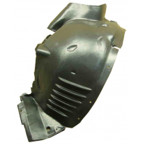 Mercedes C W204 07-*Plastico Pase Rueda Delanter. Izq Delantero