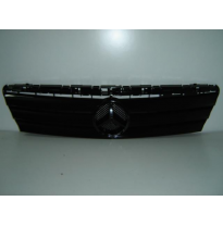 Mercedes a W168 97-*Rejilla Negra