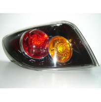 Mazda 3 3/5p 04-*Faro.Tras Izq(Aleta/Transp)