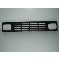 Mitsu L200 87-*Rejilla