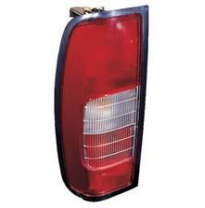 Nissan D22 98-*Piloto Tras Izquierd (Tipo Koito)