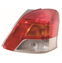 Toyota Yaris 09-*Piloto Trasero Dch Led