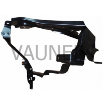 Mercedes C W204 11-*Alojamiento Faro Izq(Chapa)