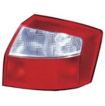 Audi A4 01-*Piloto Trasero  Dch