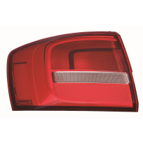 Vw Jetta 15-*Piloto Trasero Izq (Exterior)