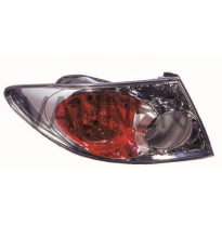 Mazda 6 02-*Piloto Trasero Dch 4p/5p Exterior