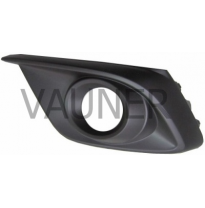 Mazda 3 14-*Rejilla Paragolpes Delantero Izq Con Agujeros Para Antiniebla