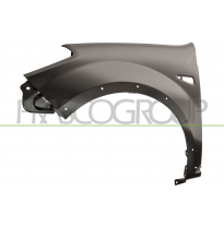 ALETA DELANTERA IZQUIERDA CON AGUJEROS PASE DE RUEDA