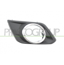 REJILLA IZQUIERDA PARAGOLPES-NEGRA-CON AGUJERO ANTINIEBLA-CON MARCO CROMADO