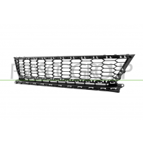 REJILLA CENTRAL PARAGOLPES DELANTERO-NEGRA