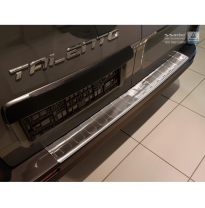 Protector paragolpes acero inox Opel Vivaro &amp; Renault Trafic 2014- / Fiat Talento 2016- &#039;Ribs&#039; (Long 118cm)