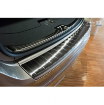 Protector paragolpes trasero Negro acero inox Volvo XC60 2013- &#039;Ribs&#039;