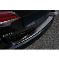 Protector paragolpes trasero acero inox Opel Astra K Sportstourer 2016- &#039;Ribs&#039;