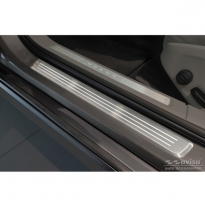 Protectores De Umbral De Puerta De Acero Inoxidable Adecuados Para Volvo V90 Y V90 Cross Country 2016- - &#039;Lines&#039; - 4 Piezas