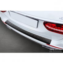 Protector de parachoques trasero en acero inoxidable negro mate para Mercedes Clase E W213 Kombi 2016- 'Ribs'.