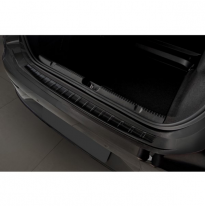 Protector de parachoques trasero en acero inoxidable para Mercedes EQE (V295) 2022- &#039;Ribs&#039;.