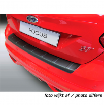 Protector Para El Paragolpes Trasero Abs  Ford C-Max 12/2010- &#039;Ribbed&#039;  Color Negro