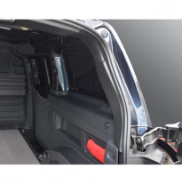 Protectores de pilar interior de puerta trasera RGM para Volkswagen ID.Buzz Cargo 2022- - Negro (ABS)