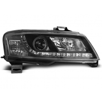 Fiat Stilo 3d 10.01-08 Faros Delanteros Luz Diurna Fondo Negro