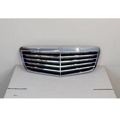 Parrilla Mercedes W211 07-09 Look AMG Plástico ABS