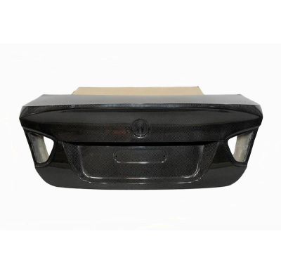 Portón Carbono BMW E90 05-08 CSL Fibra de Carbono