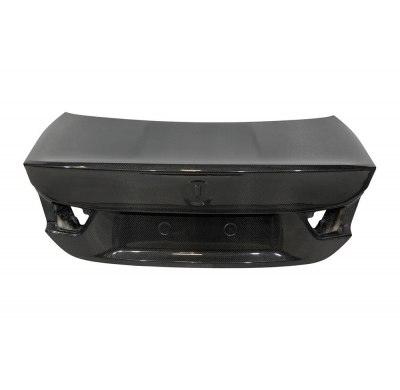 Portón Carbono BMW F82 CSL Fibra de Carbono