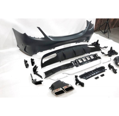 Kit De Carrocería Mercedes W205 2014-2018 4P Look AMG C63 Plástico ABS
