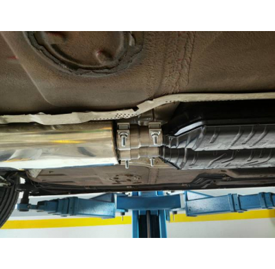 Silenciador delantero del BMW E34 540i Fox exhaust