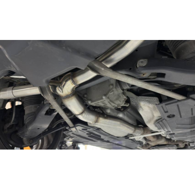 Mercedes Clase E 213 Limusina/ Modelo T/ Cabrio/ Coupé - R Fox exhaust