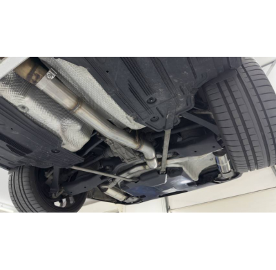 Mercedes Clase E 213 Limusina/ Modelo T/ Cabrio/ Coupé - R Fox exhaust