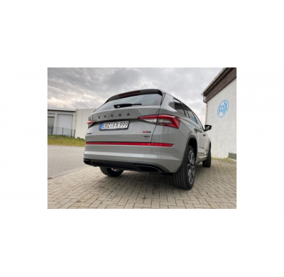 Tubo de escape con revestimiento negro Skoda Kodiaq RS