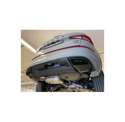 Tubo de escape con revestimiento negro Skoda Kodiaq RS