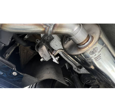 VW Polo AW1 incl . Facelift silenciador final derecho/izquierdo - 2x100 Fox exhaust