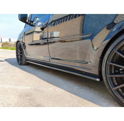 Extensiones de taloneras Volkswagen Caddy Mk4 (2015-2021) Motordrome