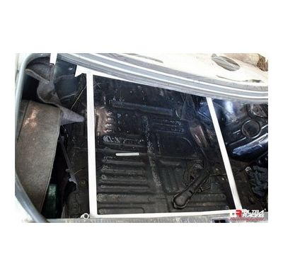 BARRA REFUERZO ULTRARACING TOYOTA MARK II 88-92 2.5T ULTRARACING TRASERA SUPERIOR STRUTBAR