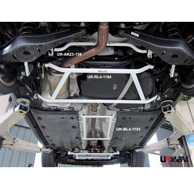 BARRA REFUERZO ULTRARACING VW GOLF 6 / SCIROCCO 08+ / AUDI A3 8P ULTRA-R TRASERA L. BRACE