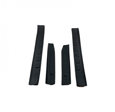 Juego de embellecedores de umbral Oneway compatibles con Dacia Duster II 2018-2024 - Negro mate