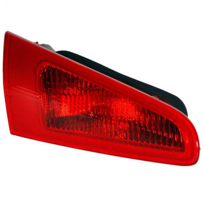 Alfa 147 05-*Piloto Trasero Izq Porton