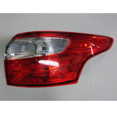 Ford Focus 11-*Piloto Trasero Dch Sw(Led)