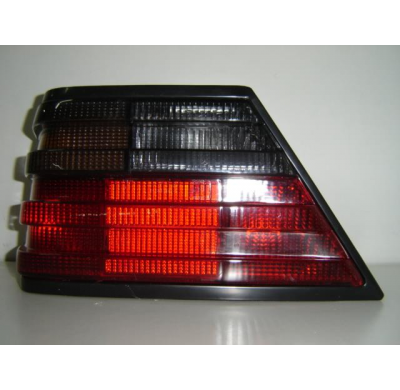 Mercedes W124 85-*Piloto Tras Izq Ahumado